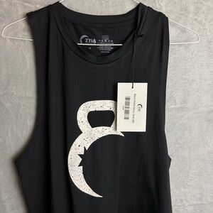 New ZYIA Active, NWT  Tank Top Women Medium Black Crescent Kettlebell Athletic